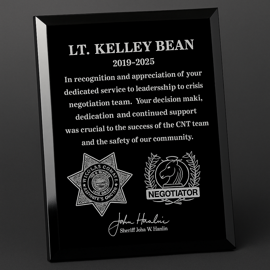 Douglas County Sheriff Negotiator Plaque 8x10 Black - GMR810BK